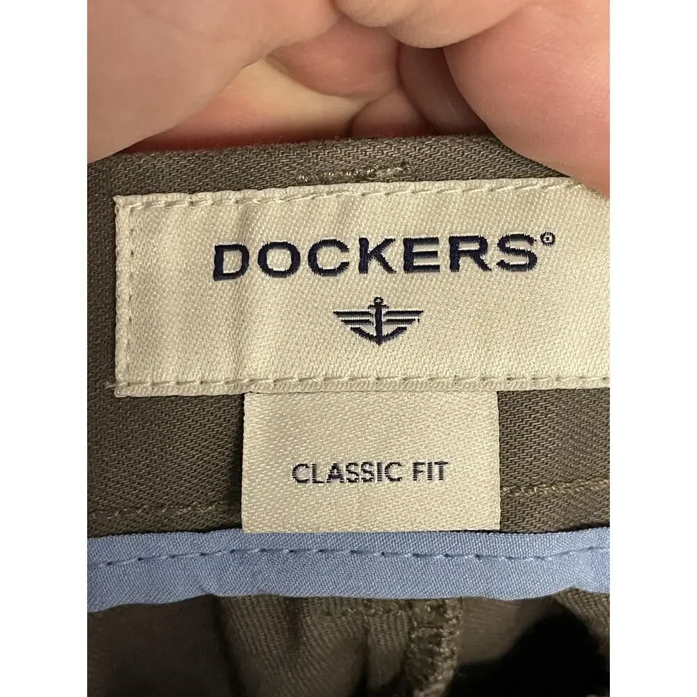 Dockers Pants Mens 40x30 Brown Classic Fit Stretch Chino Wrinkle Free Flat Front